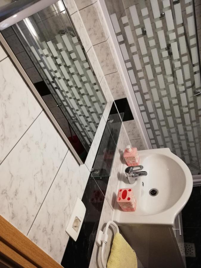 Apartman Cvita Tkon Dış mekan fotoğraf