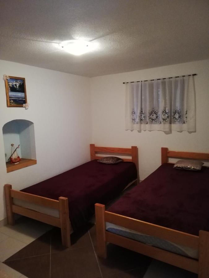 Apartman Cvita Tkon Dış mekan fotoğraf